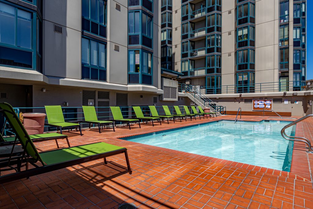 Apartments With Pools in SF - Trinity SF